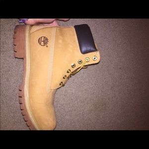 Timbs!! Size 9.5